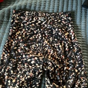 Lululemon High-Rise Crop 23" ✨LIKE NEW